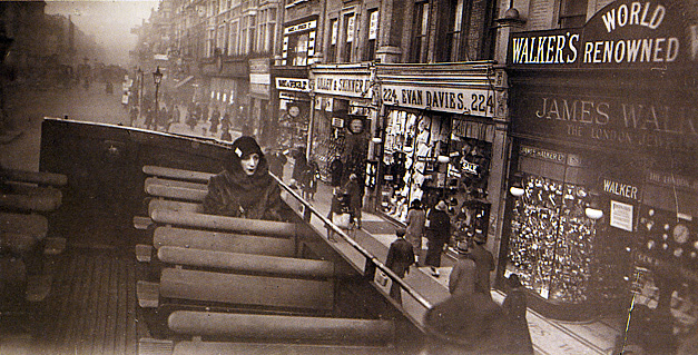 Lartigue - Bibi - London