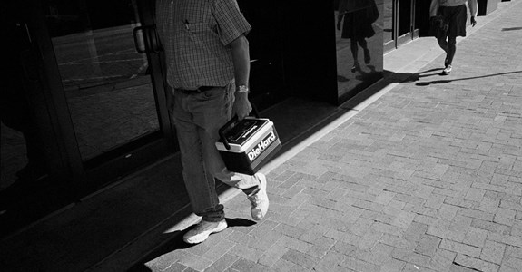 Raiding The Archive 11: June 2009