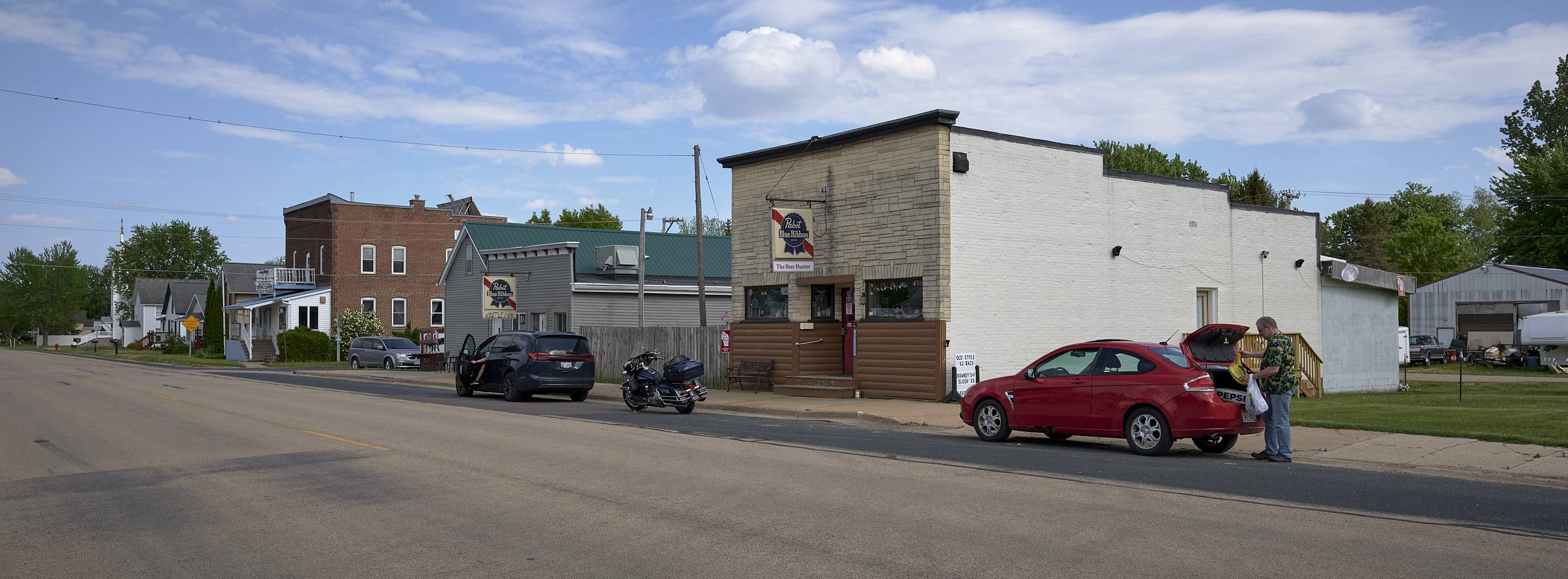 Hustle Inn & The Beer Hunter, Hustler, Wisconsin, May 2024