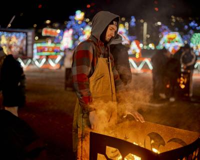 Warming Fire, Bentleyville, Duluth, Minnesota, December 2025